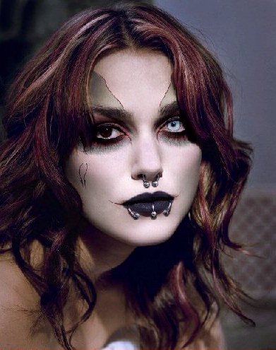   Makeup on Gothic Makeup Shops   The Gothic Ezine